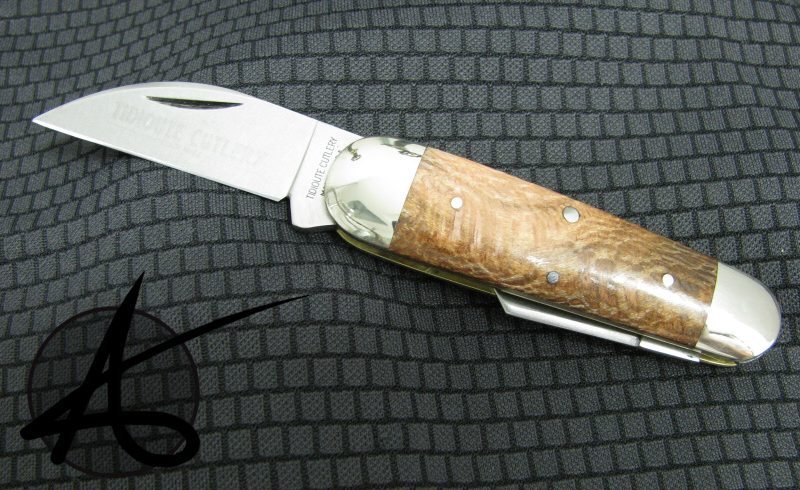 Great Eastern #26 Whittler - Filework and Sycamore Lace handles  